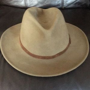 Woolrich Hat